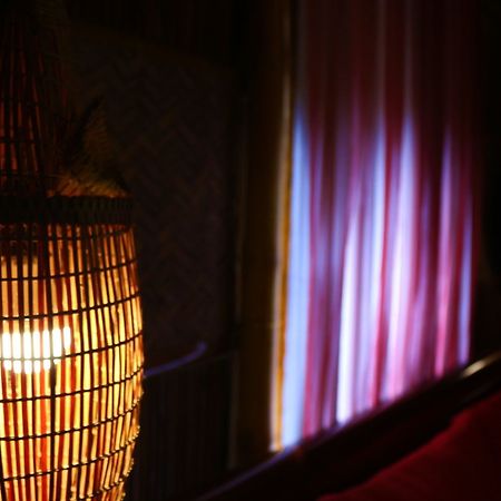 فندق Under The Coconut Tree هوي ان المظهر الخارجي الصورة
