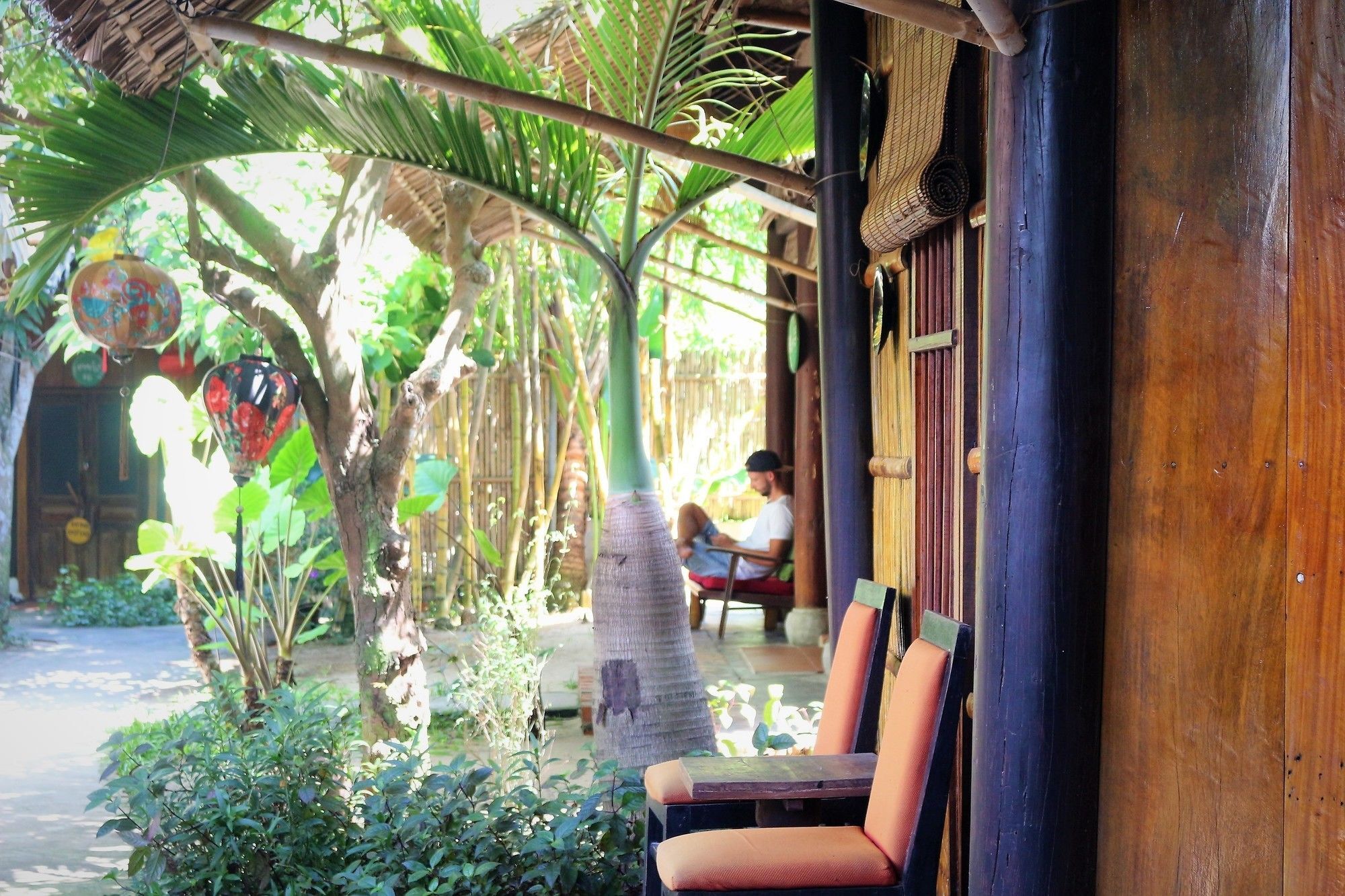 فندق Under The Coconut Tree هوي ان المظهر الخارجي الصورة